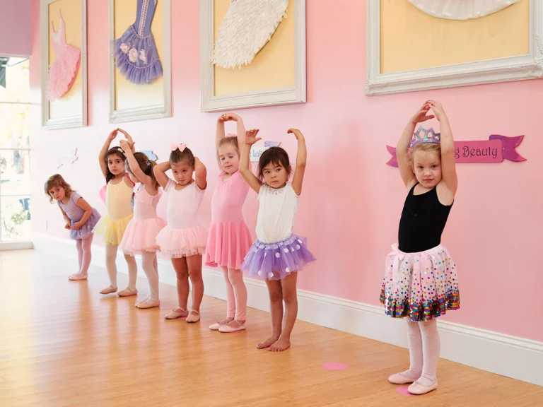 Children in ballet class at Tutu School Cary