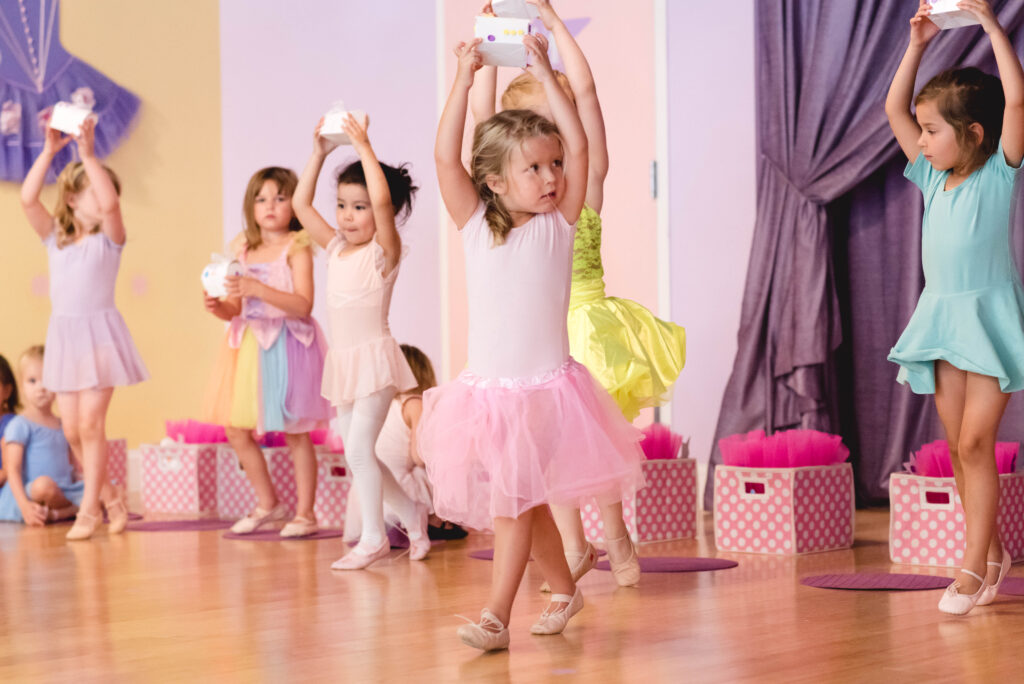 little ballet dancers at ballet summer camp